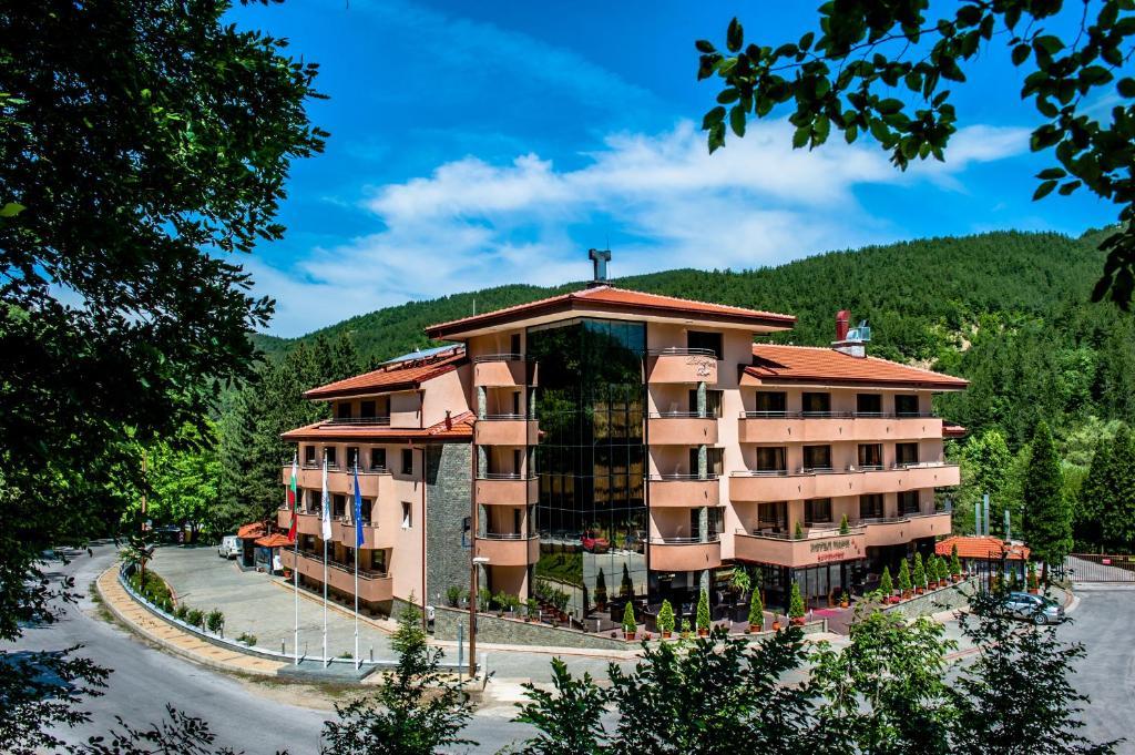 Hotel Park Bachinovo Blagoewgrad Exterior foto